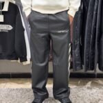 Off-white leahter pants