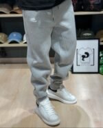 Nike sweatpants - Image 4