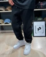 Nike sweatpants - Image 2